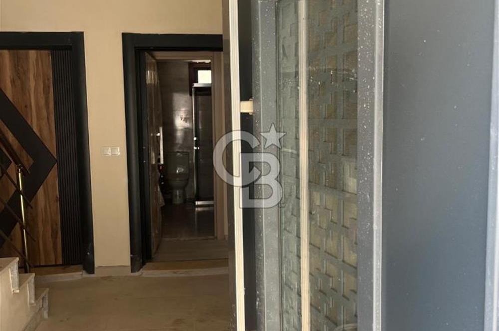 İzmir Foça Bağarası Sitede Satılık 2+1 Lüks Daire