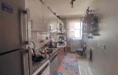 Maltepe Aydınevler 2+1 balkonlu köşe daire