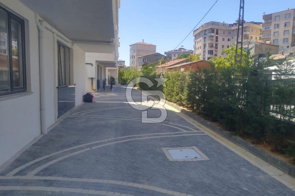 Maltepe Aydınevler 2+1, 3 kat otoparklı, sosyal tesisli