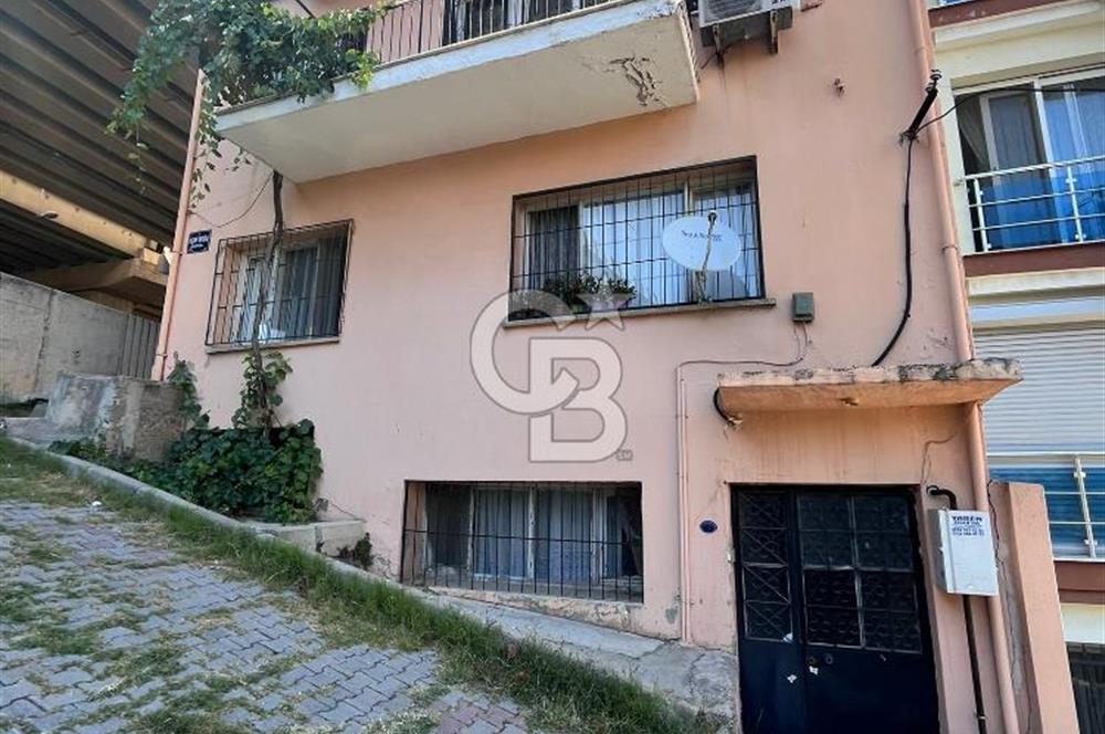 Balçova Eğitim Mah Komple Satılık Bina