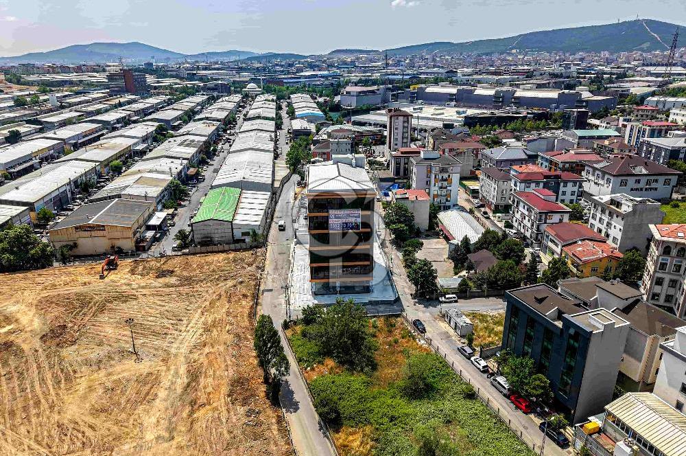 ÜMRANİYEDE TABELA DEĞERİ YÜKSEK 4.575 M2 SATILIK SIFIR PLAZA