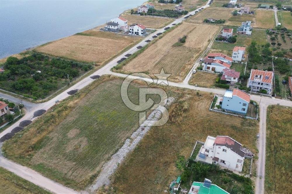 ÇANAKKALE LAPSEKİ ÇARDAKTA BOĞAZ MANZARALI SATILIK ARSA