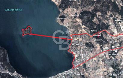 Urla Torasan’da Deniz Manzaralı 9242 m² Arazi