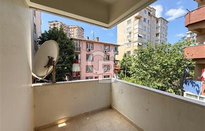 Maltepe Bağlarbaşı Mahallesinde Merkezi Konumda Geniş 3+1