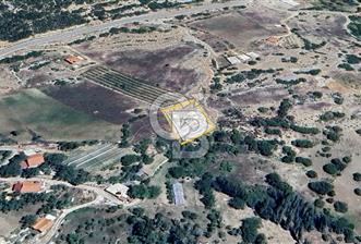 Kaş Sütleğen’ de  1.353 m² Etrafı Taş Duvar Çevrili  Satılık Tarla