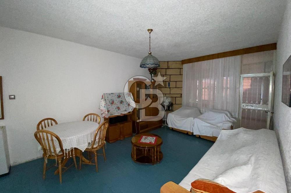 Erdemli Limonlu Denize Sıfır Tatil Sitesinde Satılık 2+1 Daire 