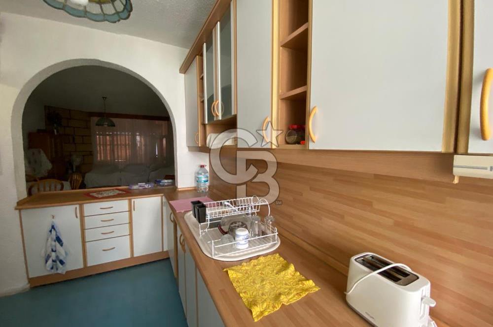 Erdemli Limonlu Denize Sıfır Tatil Sitesinde Satılık 2+1 Daire 