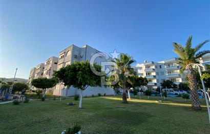 Erdemli Limonlu Denize Sıfır Tatil Sitesinde Satılık 2+1 Daire 