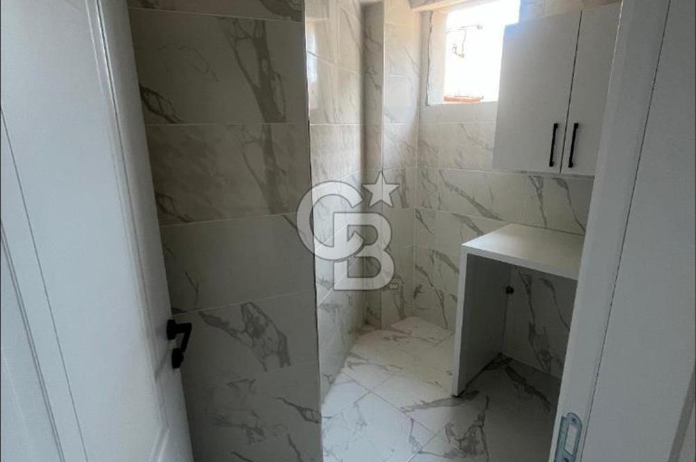İzmir Foçada Bağarası Sitede 3+1 Bahçe Dubleks 