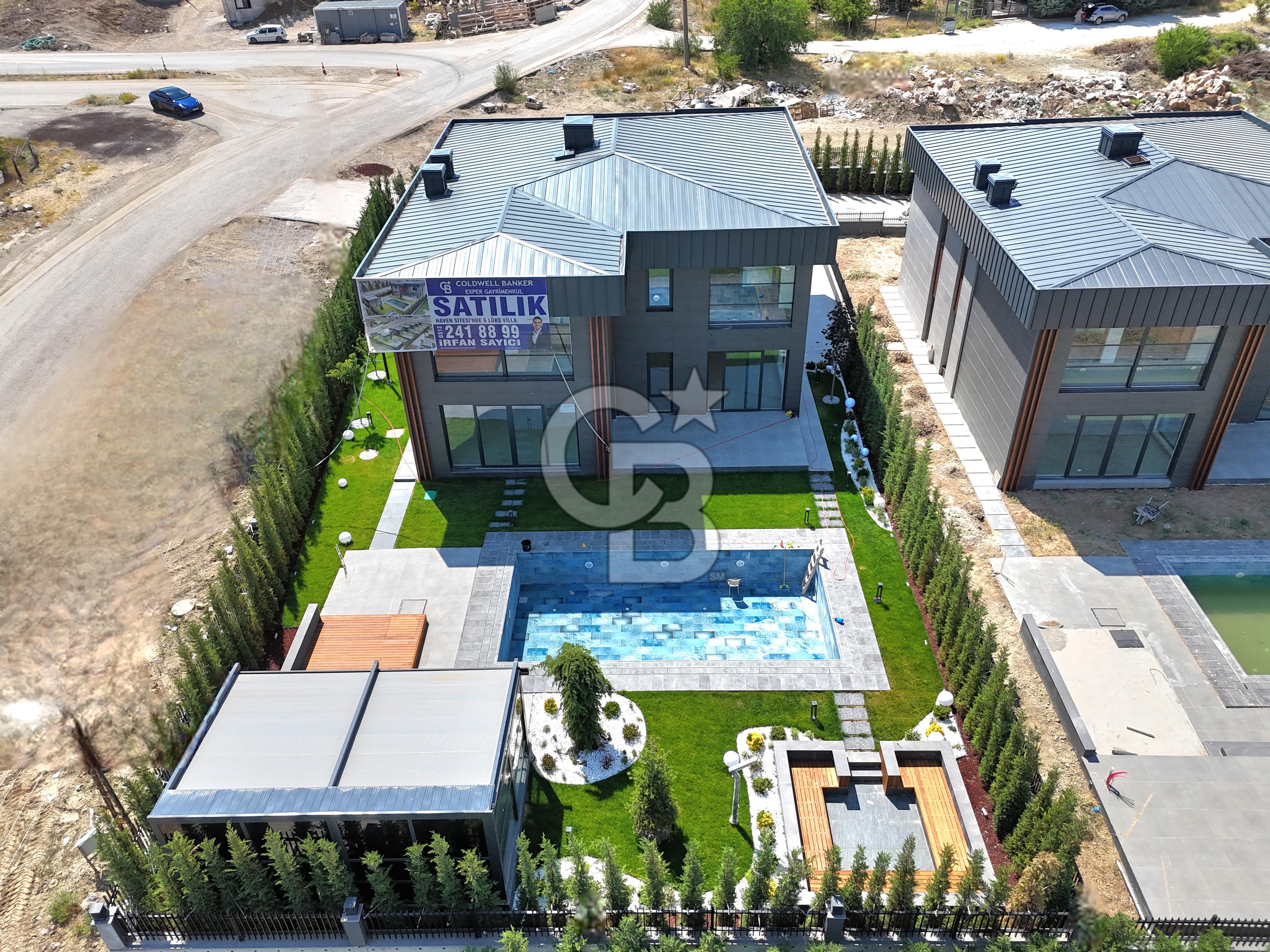 İNCEK HAVEN SİTESİ'NDE GÜVENLİKLİ İKİ KATLI SATILIK 6 ADET VİLLA