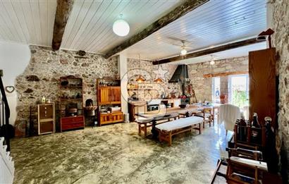 Ayvalık Merkez'de Müstakil Rum Evi