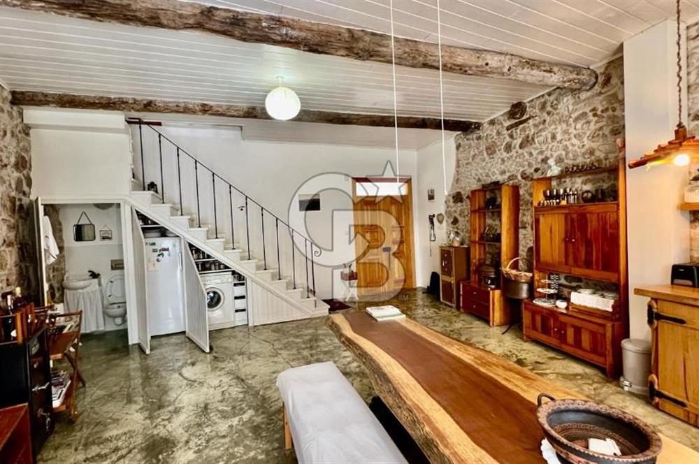 Ayvalık Merkez'de Müstakil Rum Evi