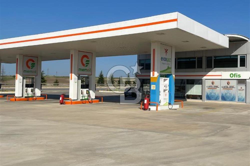 AFYON-KÜTAHYA YOLUNDA SATILIK BEYAZ BAYRAK AKARYAKIT İSTASYONU