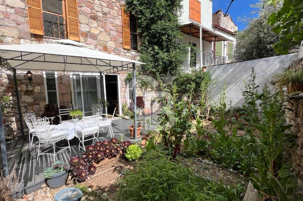 Ayvalık Merkez'de Müstakil Rum Evi
