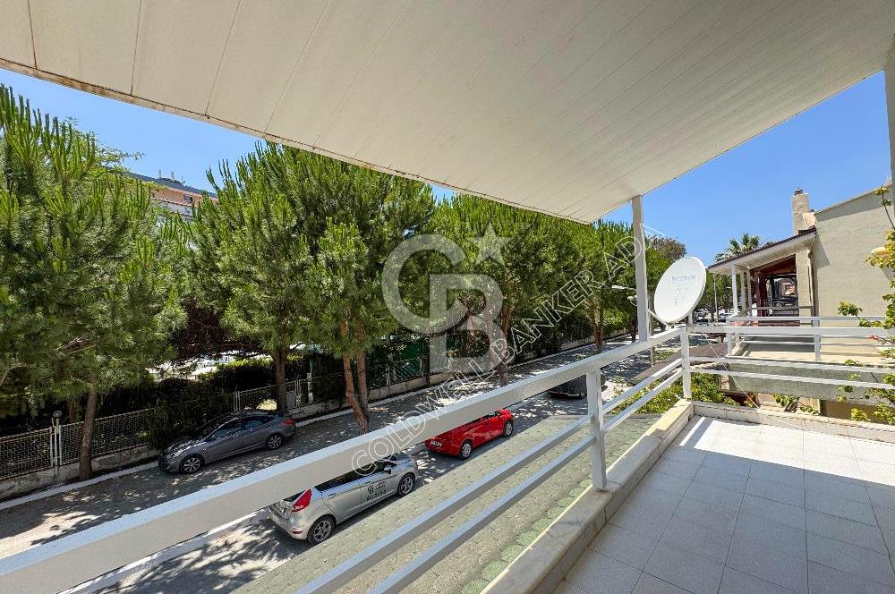 Kuşadası Karaova da kiralık 3+1 eşyalı yazlık