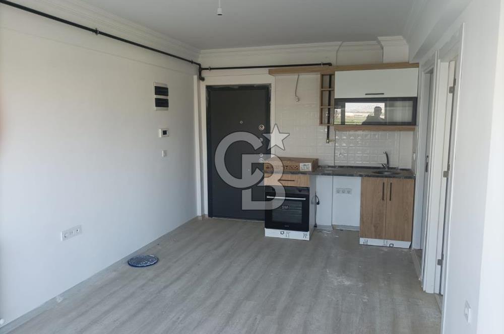 MENEMEN SEYREK İNÖNÜ MAHALLESİNDE 1+1 SATILIK DAİRE