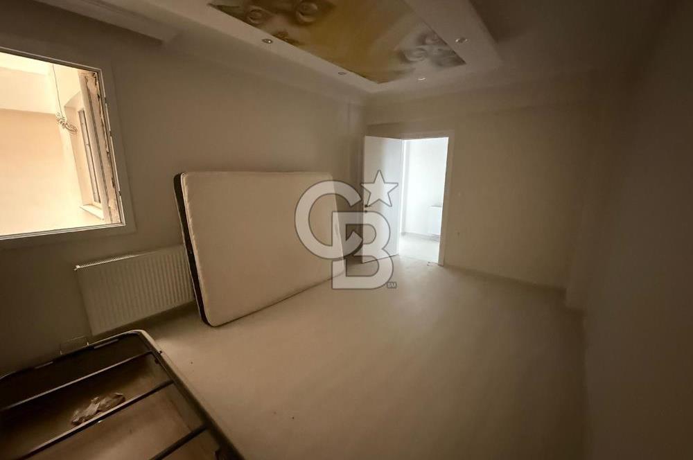 MENEMENDE İSMET İNÖNÜNDE SATILIK DAİRE