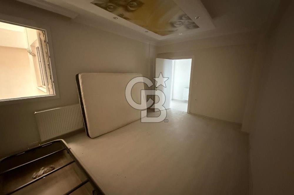 MENEMENDE İSMET İNÖNÜNDE SATILIK DAİRE