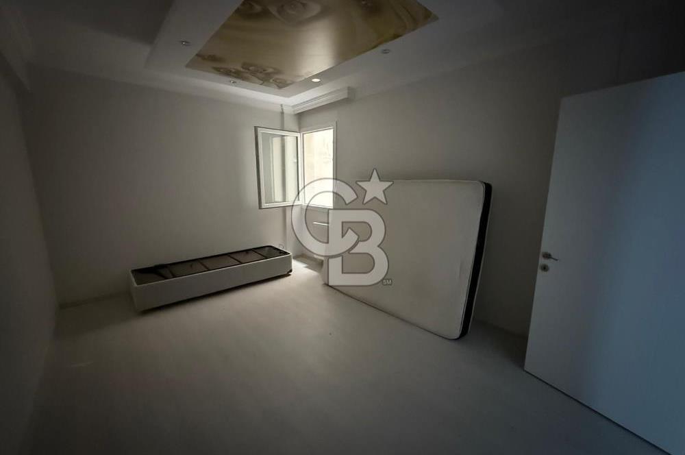MENEMENDE İSMET İNÖNÜNDE SATILIK DAİRE