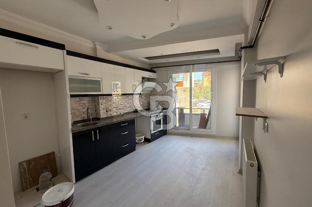 MENEMENDE İSMET İNÖNÜNDE SATILIK DAİRE