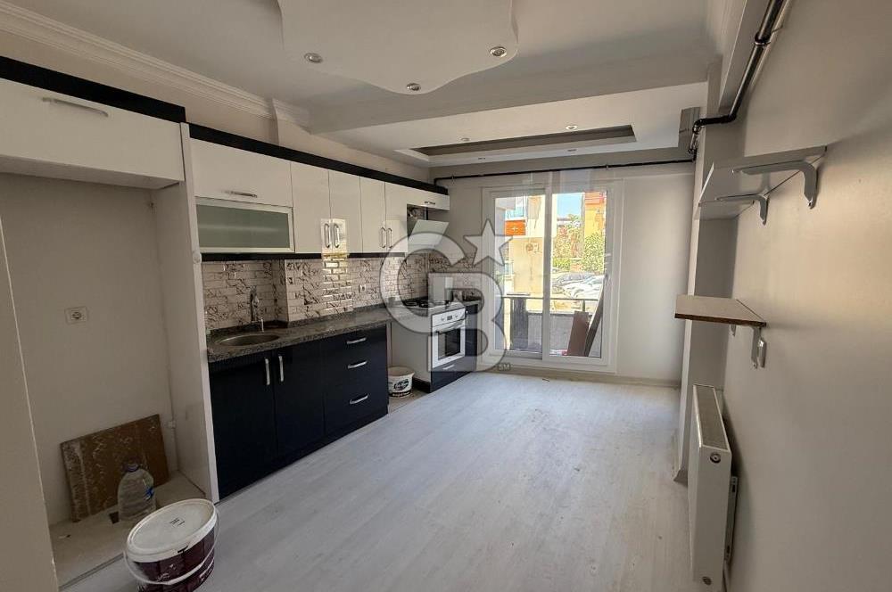 MENEMENDE İSMET İNÖNÜNDE SATILIK DAİRE