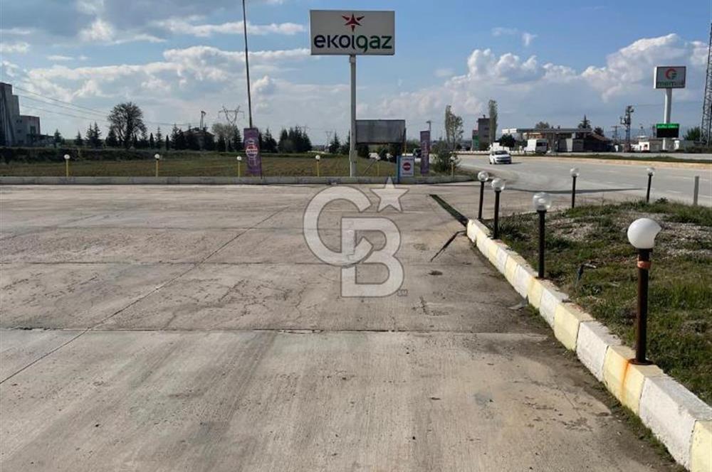 AFYON-KÜTAHYA YOLUNDA SATILIK BEYAZ BAYRAK AKARYAKIT İSTASYONU