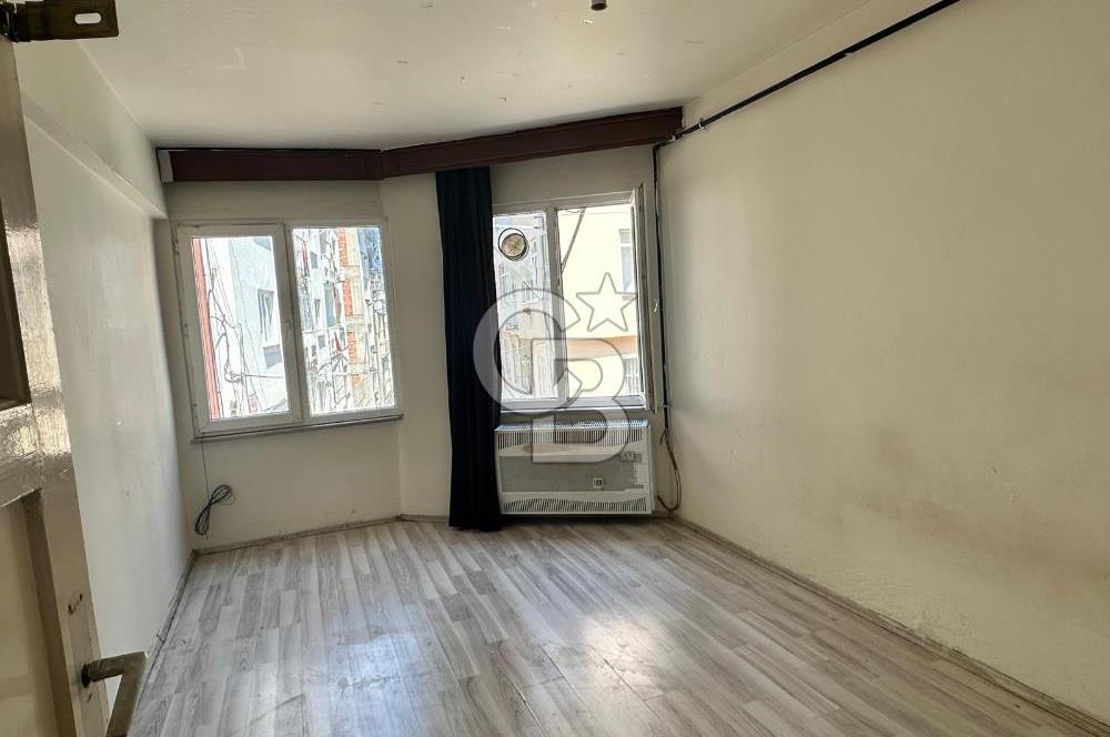 ALTIPARMAK,İNTİZAM MAHALLESİNDE SATILIK 2+1 DAİRE