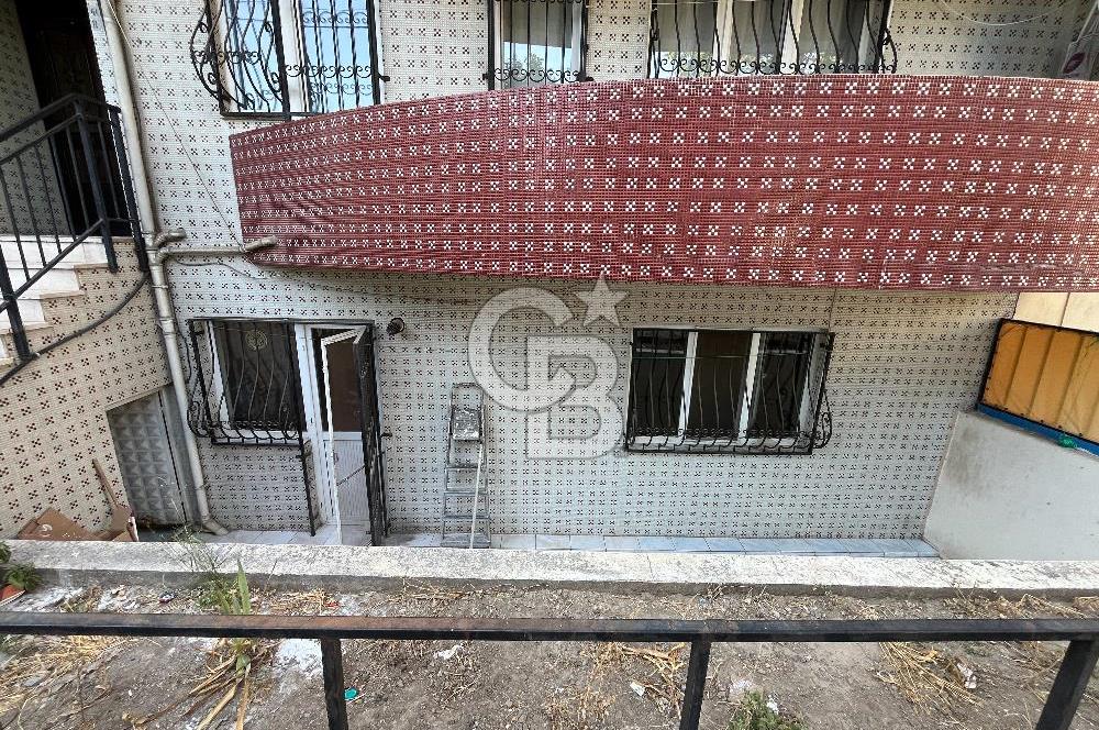 İçerenköy Mahallesinde Bahçe Terası Kullanımlı 3+1 Kiralık Daire