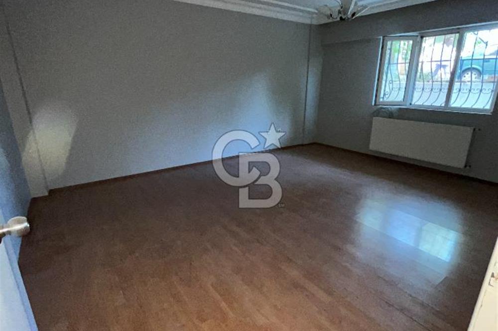İçerenköy Mahallesinde Bahçe Terası Kullanımlı 3+1 Kiralık Daire