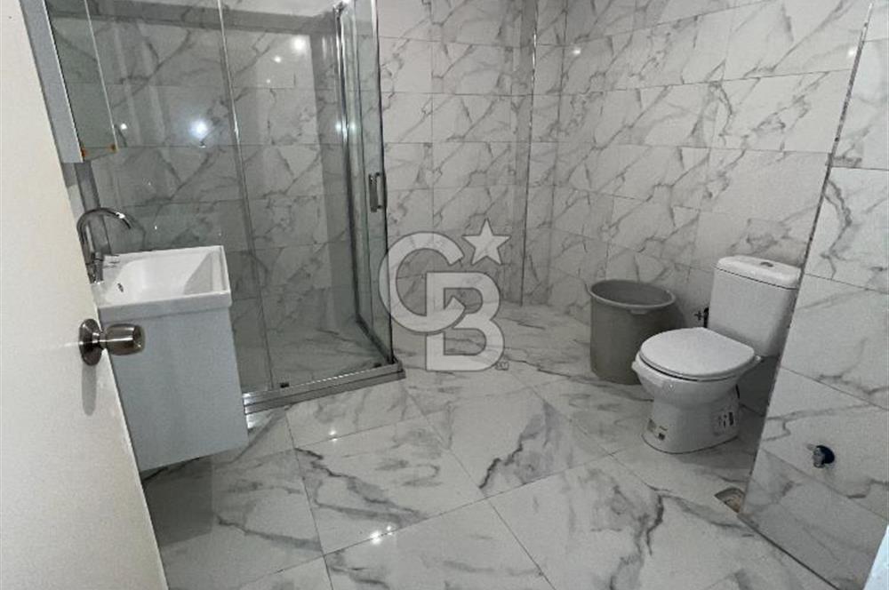 İçerenköy Mahallesinde Bahçe Terası Kullanımlı 3+1 Kiralık Daire