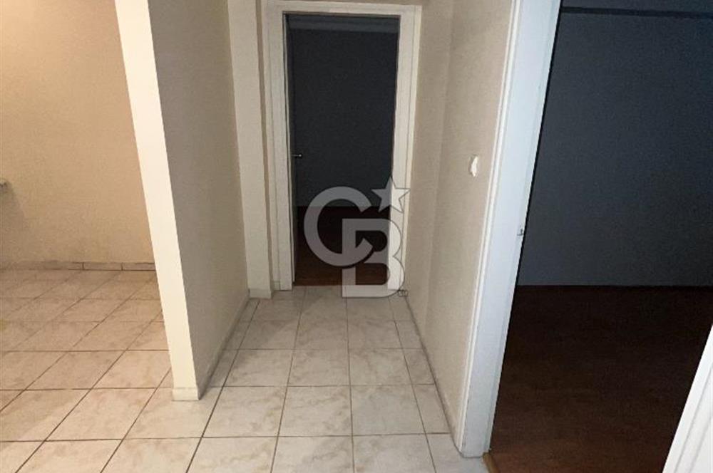 İçerenköy Mahallesinde Bahçe Terası Kullanımlı 3+1 Kiralık Daire