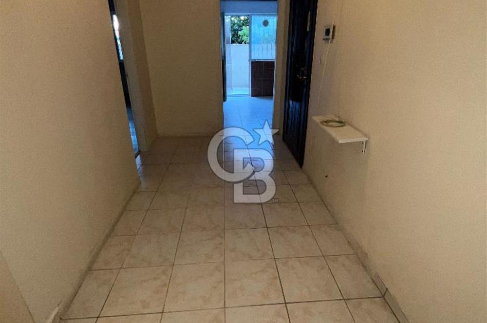 İçerenköy Mahallesinde Bahçe Terası Kullanımlı 3+1 Kiralık Daire