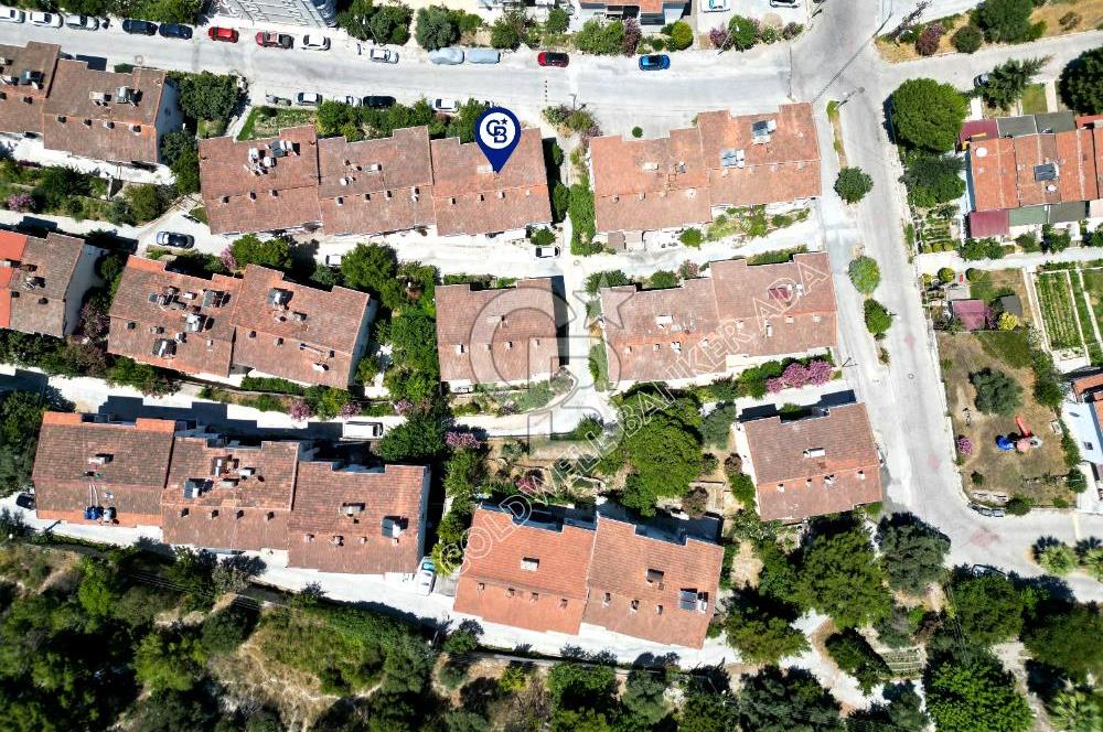 Kuşadası'nda Satılık Deniz Manzaralı 2+1 Daire