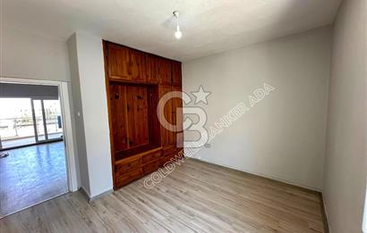 Kuşadası'nda Satılık Deniz Manzaralı 2+1 Daire