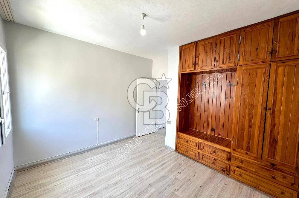 Kuşadası'nda Satılık Deniz Manzaralı 2+1 Daire