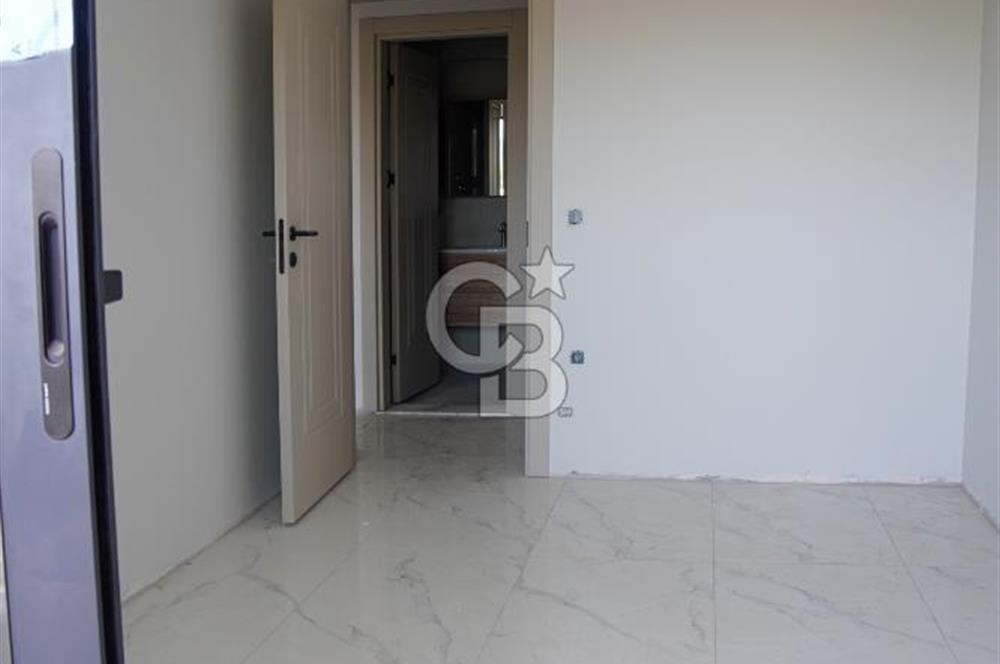 DALAMAN MERKEZ'DE HAVAALANI YOLU ÜZERİ 1+1 ULTRA LÜKS DAİRE