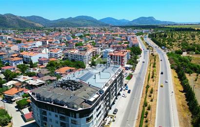 DALAMAN MERKEZ'DE HAVAALANI YOLU ÜZERİ 1+1 ULTRA LÜKS DAİRE