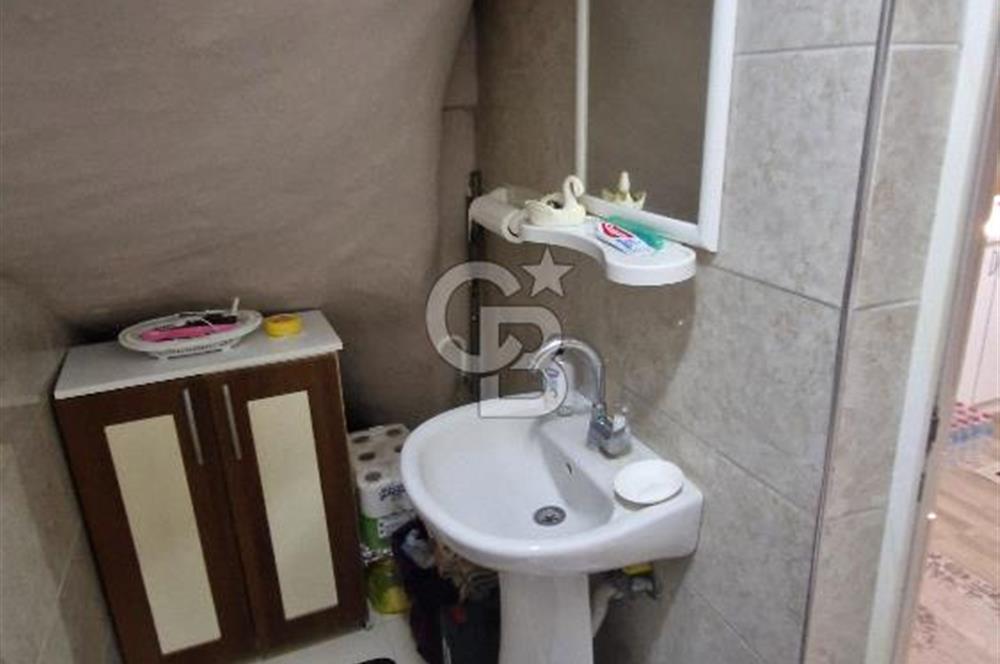 Dikili sahiller altında denize yakın villa