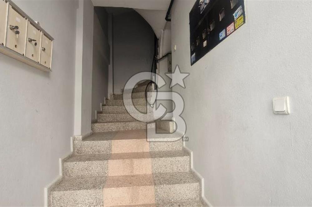 Göztepe Stadyumu Arkası  3+1 Satılık Daire 