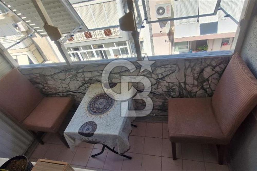 Göztepe Stadyumu Arkası  3+1 Satılık Daire 