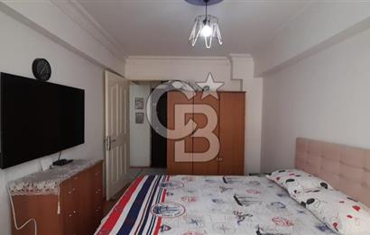 Ayvalık Armutçuk'ta Merkezi Konumda Bakımlı 3+1 Ara Kat Daire