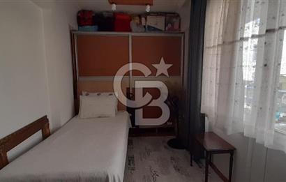 Ayvalık Armutçuk'ta Merkezi Konumda Bakımlı 3+1 Ara Kat Daire