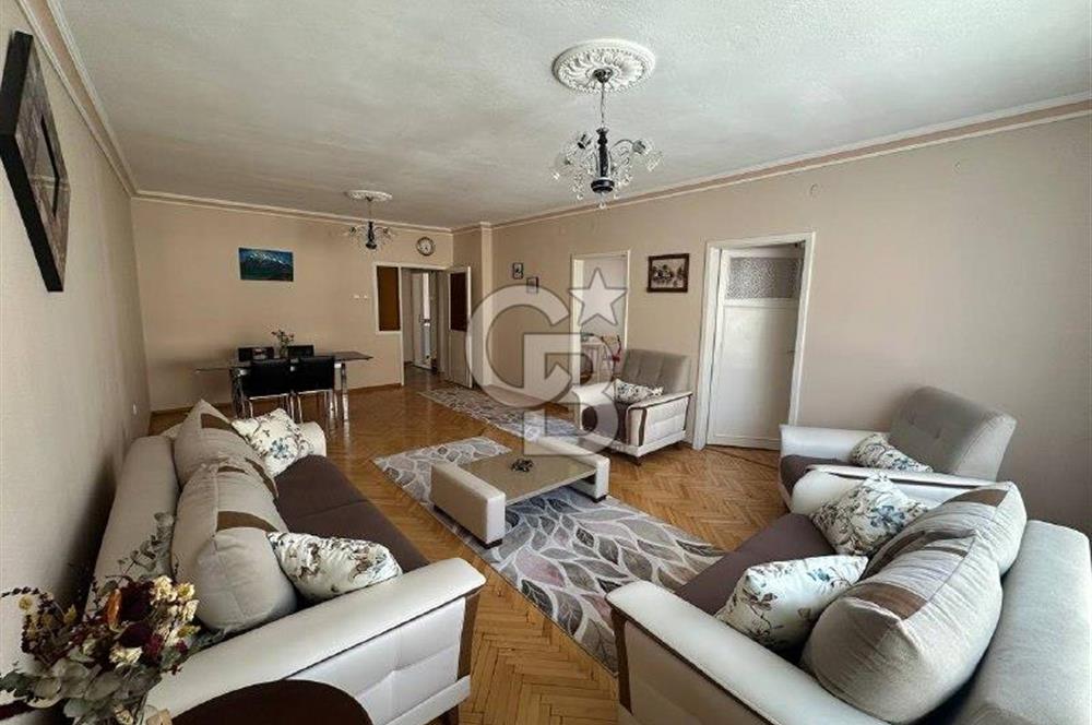Güçlükaya Mah.,110 m²,3+1,Eşyalı, Kiralık,2.Kat Daire (En Üst)