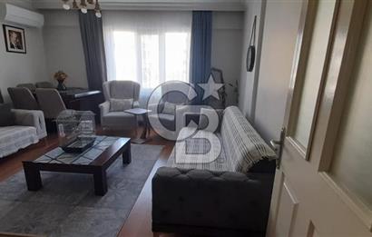 Ayvalık Armutçuk'ta Merkezi Konumda Bakımlı 3+1 Ara Kat Daire