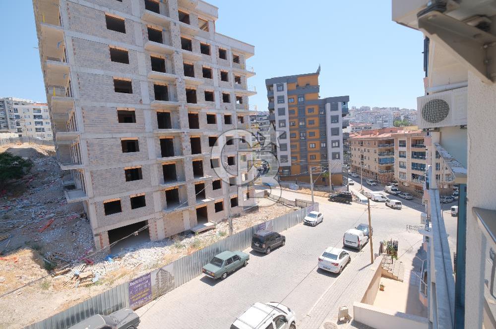 ÇİĞLİ ANADOLU CADDESİ YÜRÜME MESAFESİ ARA KAT 1+1 SATILIK DAİRE