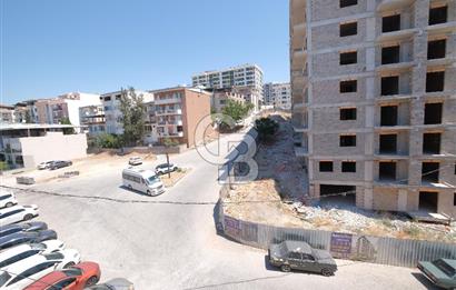 ÇİĞLİ ANADOLU CADDESİ YÜRÜME MESAFESİ ARA KAT 1+1 SATILIK DAİRE
