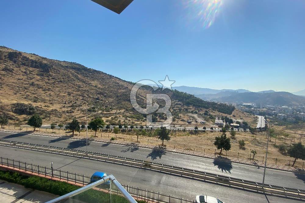 Karşıyaka 360 Sitesi nde 1+1 Eşyalı Kiralık Daire