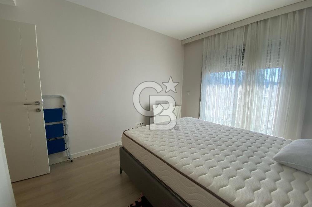 Karşıyaka 360 Sitesi nde 1+1 Eşyalı Kiralık Daire