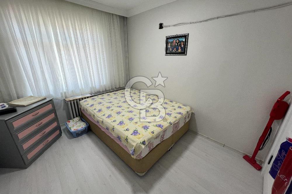 DERİNCE YENİKENT İÇİ TAMAMEN YENİ 3+1 SATILIK ARA KAT DAİRE