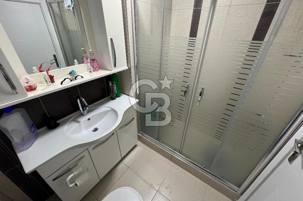 DERİNCE YENİKENT İÇİ TAMAMEN YENİ 3+1 SATILIK ARA KAT DAİRE